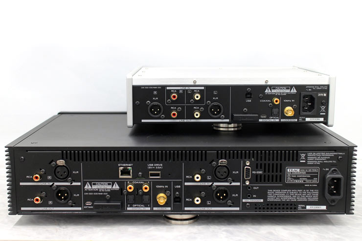 UD-701NとUD-505商品比較背面画像
