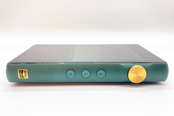 本体右側面のボタン類