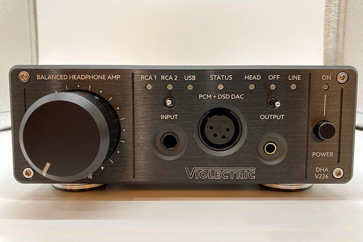 DHA V226のフロントパネルイメージ
