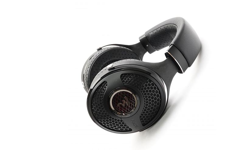 ヘッドホンの種類と選び方をオーディオ専門店スタッフが解説一覧用画像