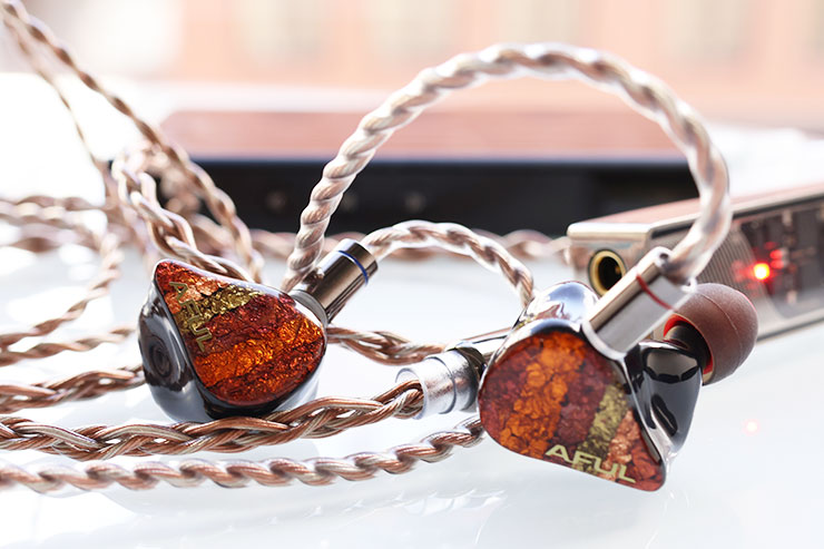 AFUL PERFORMER 8 レビュー | ハイブリッド構成で力強いサウンドが魅力の有線イヤホン一覧用画像