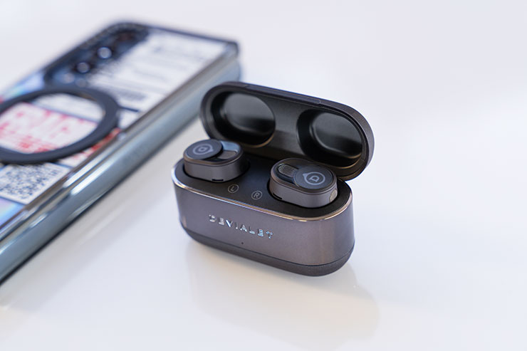 DEVIALET GEMINI II レビュー | ドライで明瞭サウンドの高品位なワイヤレスイヤホン一覧用画像