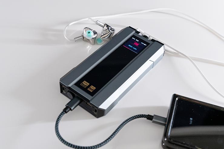 FIIO Q15 レビュー | 7万円台で進化したサウンド表現が楽しめる