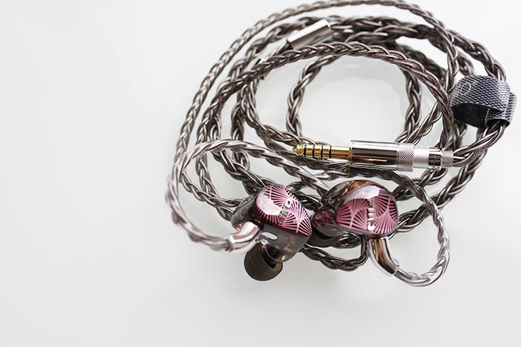 イヤホンの種類と選び方のポイントをオーディオ専門店スタッフが解説一覧用画像