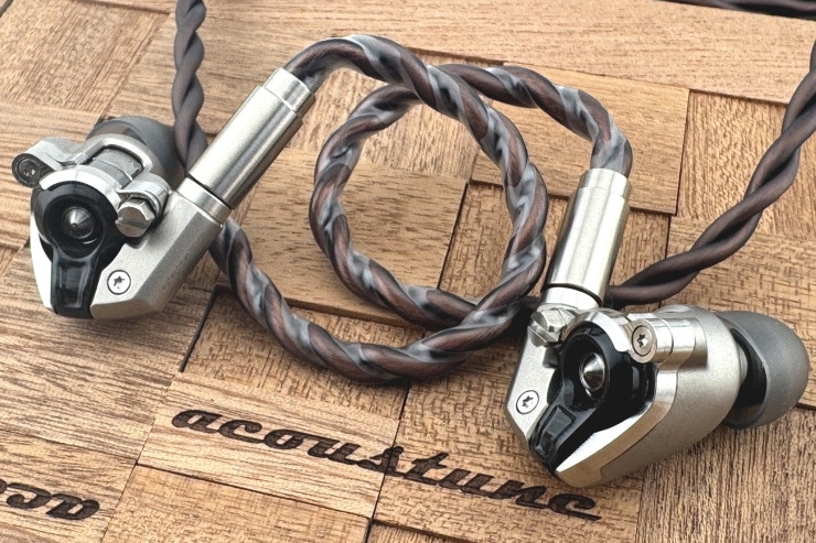 Acoustune HS3000 HICHIRIKI -篳篥- レビュー | ボーカルが映える上品なサウンド！付属品までこだわり抜いた新フラッグシップモデル一覧用画像