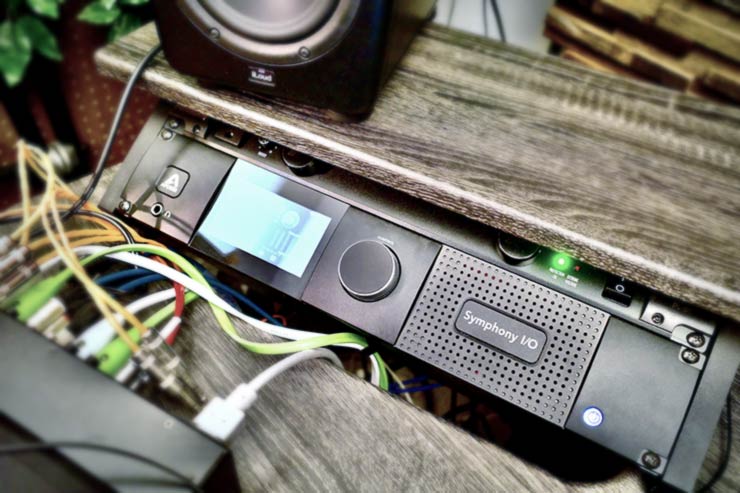 Mac MiniとAPOGEE Symphony I/O(2x6)で試聴の画像