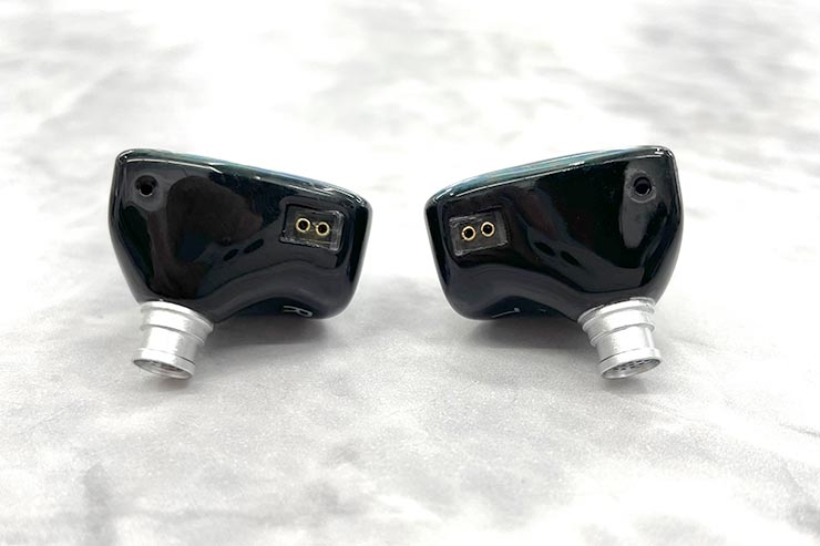 GEEK WOLD GK100 レビュー | 透明感のあるサウンドが特徴の有線 GEEK WOLD GK100 レビュー | 透明感のあるサウンドが特徴の有線