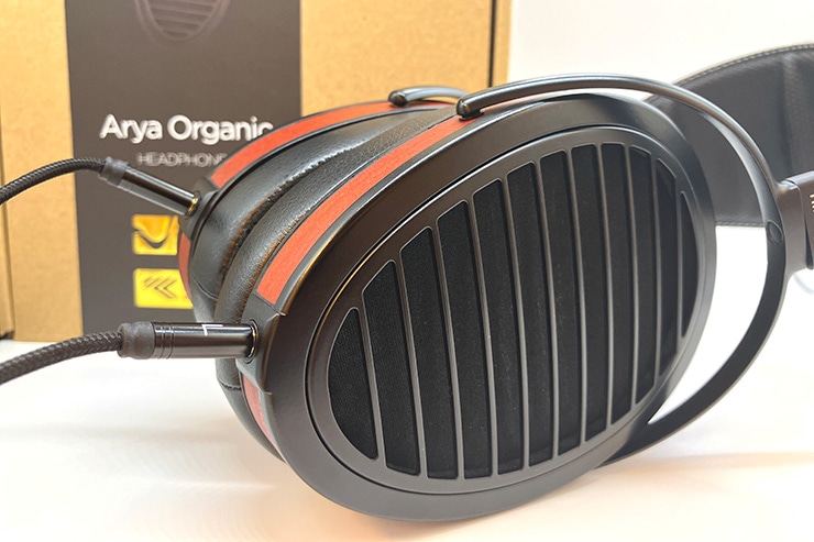 HiFiMAN Arya Organic レビュー | 平面磁界型ドライバー搭載の開放型ヘッドホン