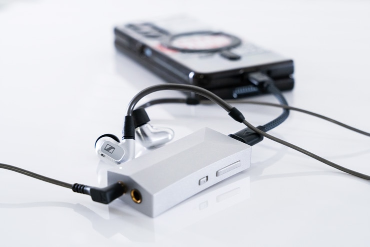 Astell & Kern AK HC4 レビュー | 音楽もゲームもサウンドをパワフルに楽しく変える小型USB DAC