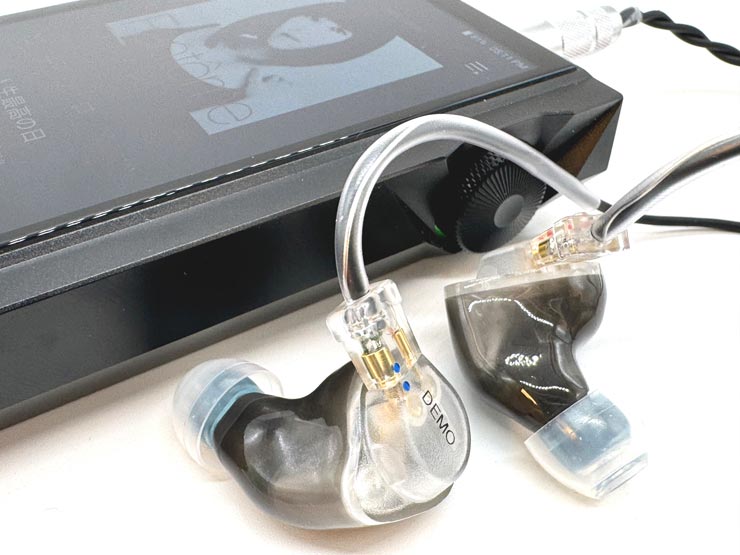 Images of FitEar IMarge Universal and KANN ALPHA