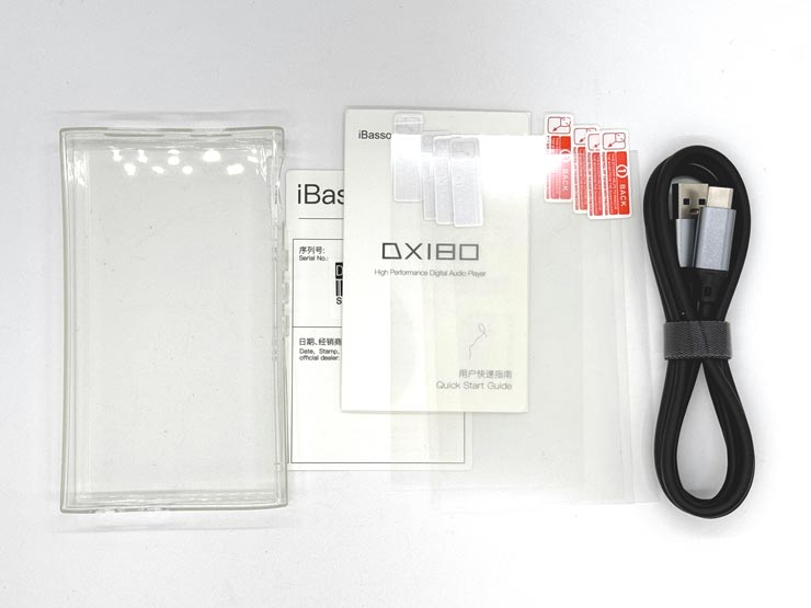 DX180の付属品一式の画像