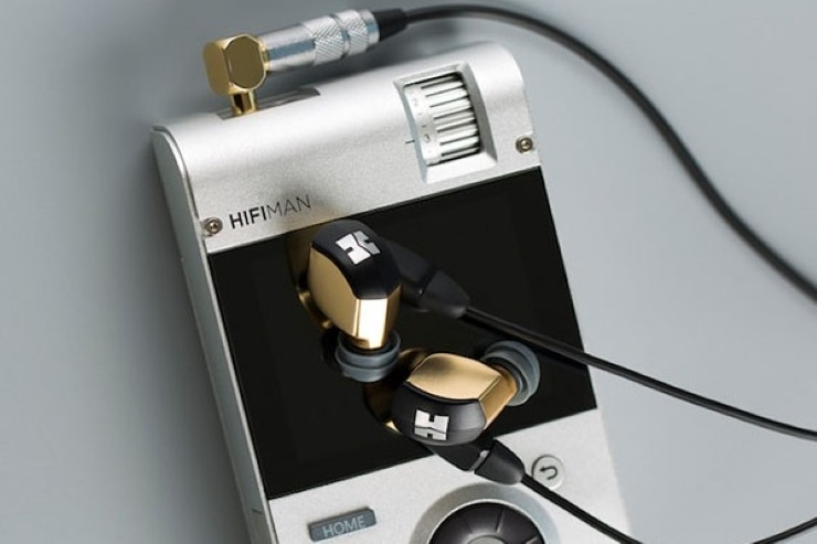 HiFiMANのイヤホン画像