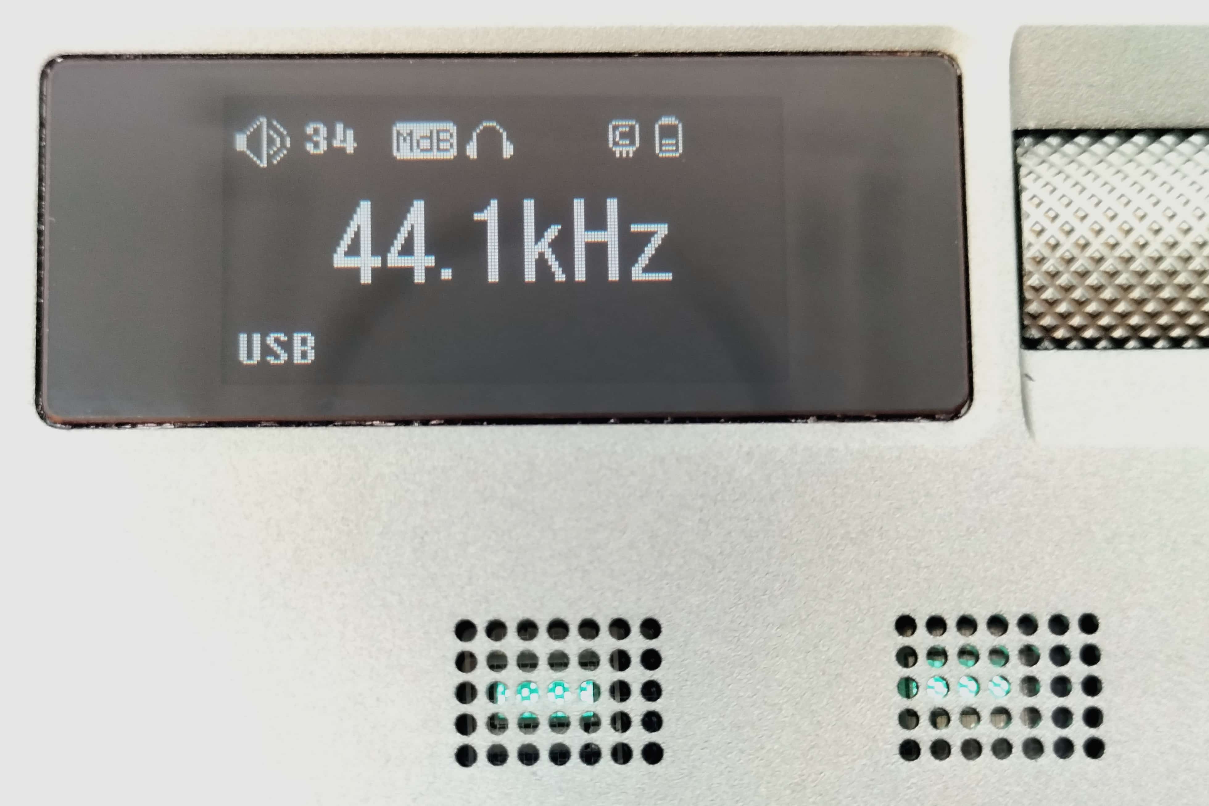 Cayin RU9のクラシック真空管サウンドモード画像