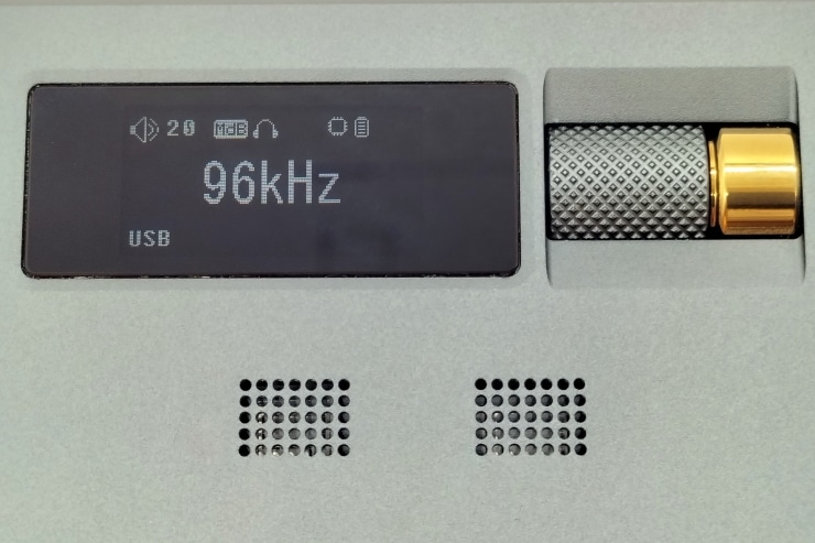 Cayin RU9のディスプレイ画像
