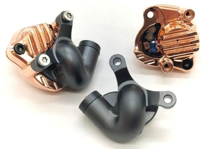  Acoustune HSX1001 C:02M:02 レビュー | HSX1001 Jin -迅-のサウンドが生まれ変わる交換モジュール ブログイメージ