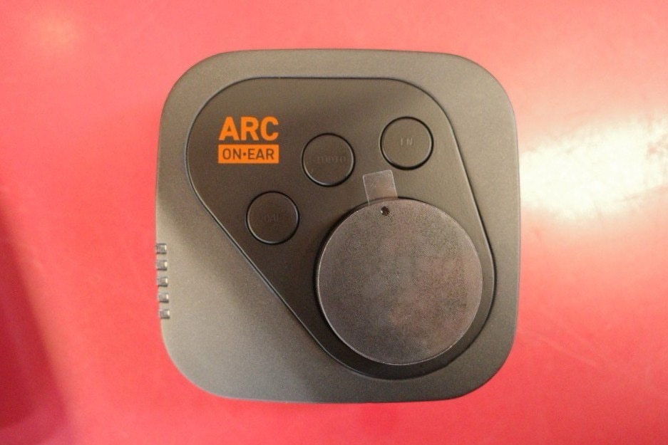 ARC ON・EARのフロントパネルの画像
