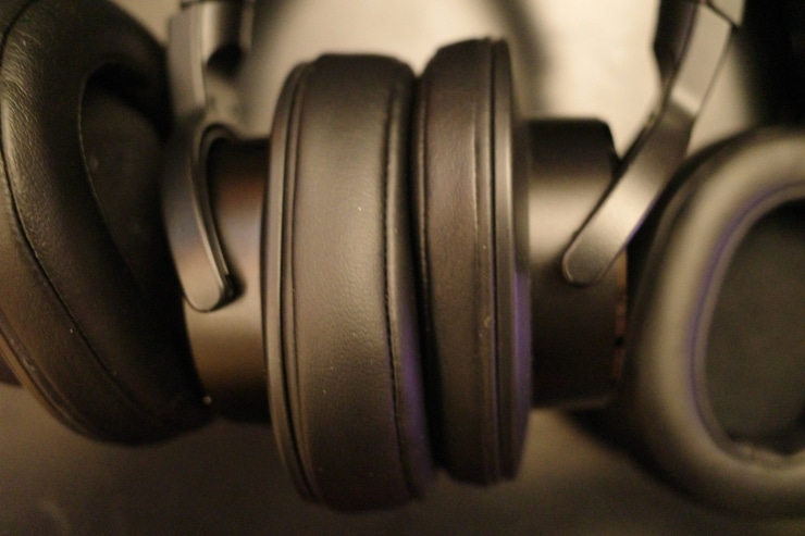 SONY MDR-M1STとM1のイヤーパッド画像