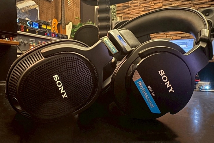 SONY MDR-MV1とMDR-M1の画像
