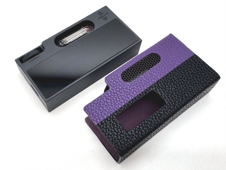 Shanling UA7の専用PUレザーケース画像