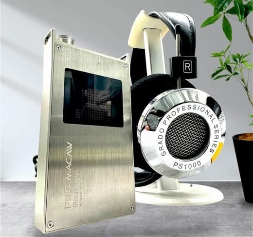 iBasso Audio PB6 MACAWとAstell&Kern KANN ULTRAの画像