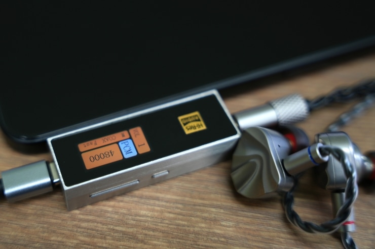 iBasso Audio iBasso Jr. Cookie TiとDC04Ultraの画像