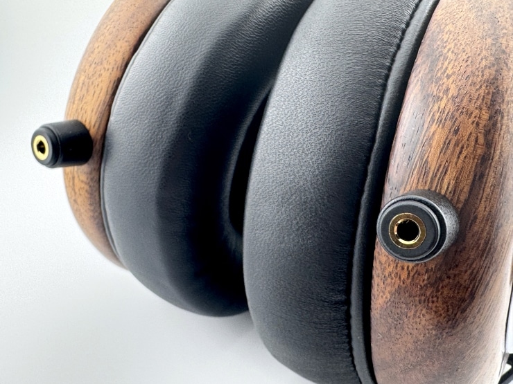 Unique Melody Umbralのコネクタ画像