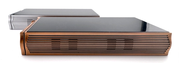 EvoAria EvoOne Ti / Cuの本体左側面の画像