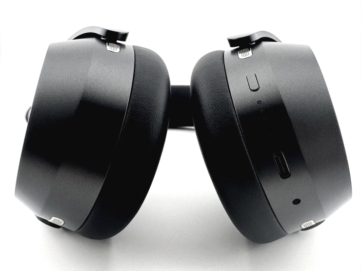 SENNHEISER MOMENTUM 5 Wirelessの操作ボタン画像