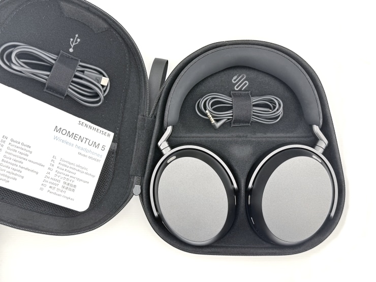 SENNHEISER MOMENTUM 5 Wirelessのキャリーケース画像