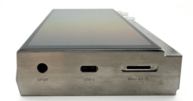 iBasso Audio DX340MAXの端子画像