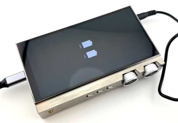 iBasso Audio DX340MAXの充電画像