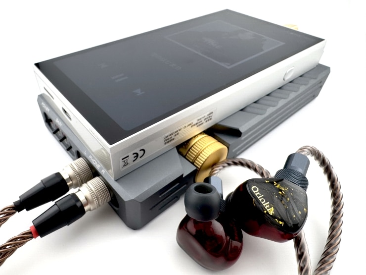 Traillii Ultra IEM SystemとPD20の画像