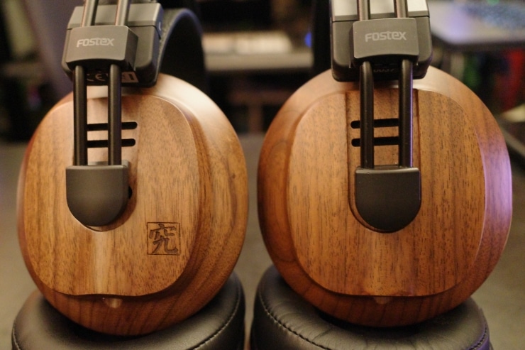 FOSTEX T60RPmk2QとT60RPmk2の本体画像