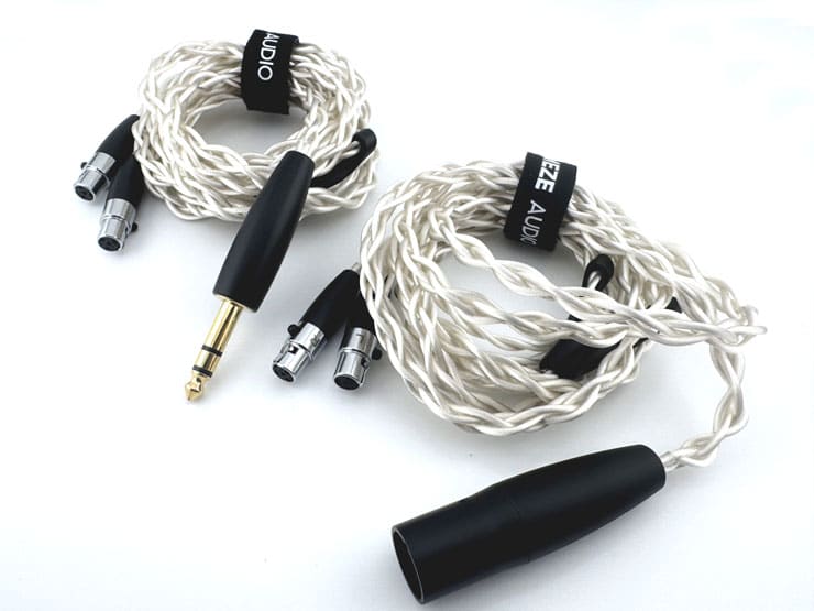Meze Audio ARTA付属のケーブル画像