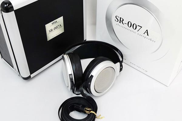 STAX ヘッドホンメージ