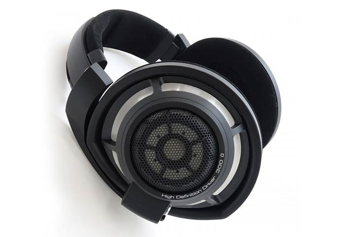 ヘッドホン「HD 800S」と組み合わせ画像