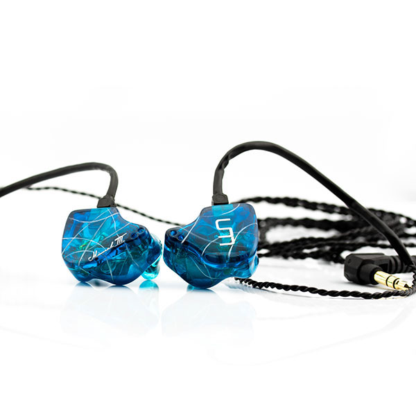 unique melody maverick iii (カスタムiem)