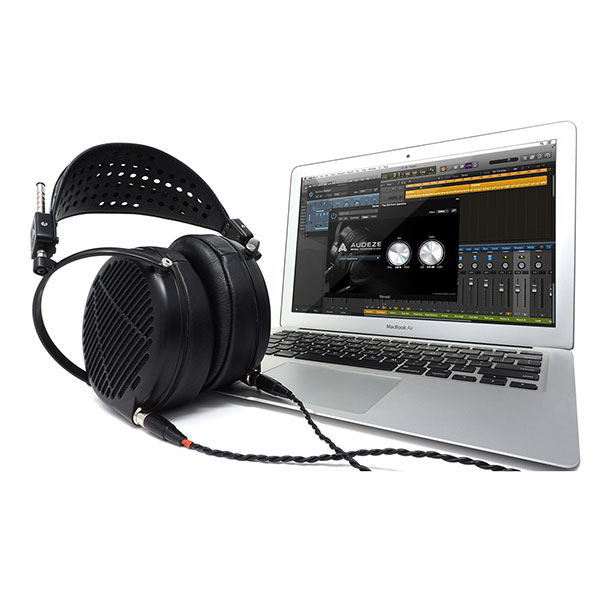 LCD-MX4 with travel case 100-MX-1015-00