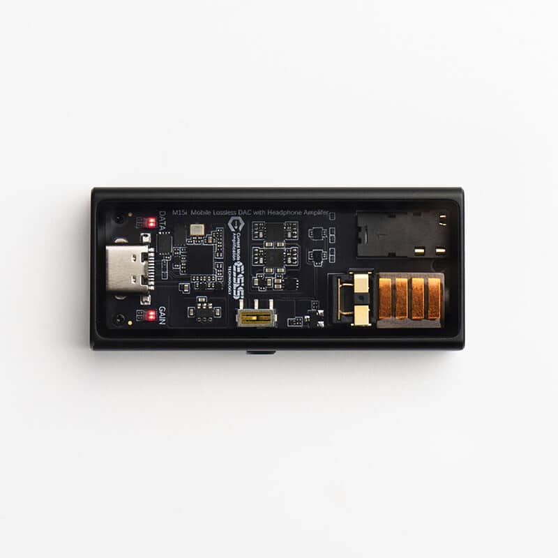 M15i（2025年6月27日発売予定）
