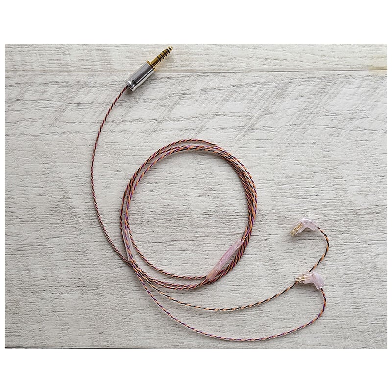 Halloween Lily / 4.4mm 5極 AEC製金メッキプラグ / Custom 2pin / ロゴ＆イヤーコネクタアートワーク