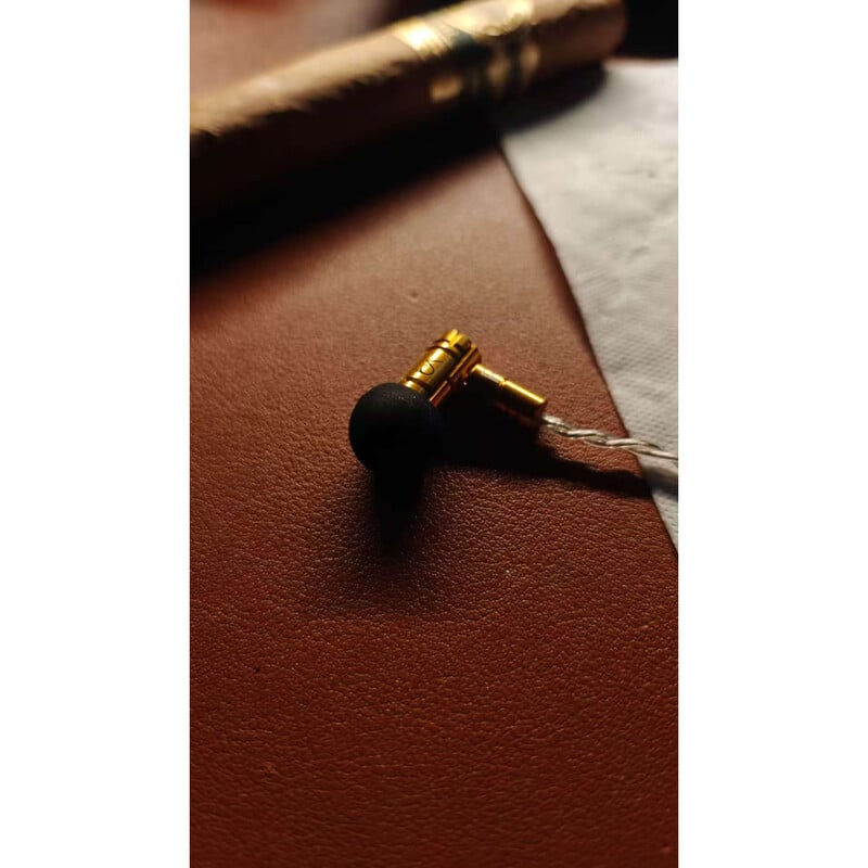 Initium Uno [BEA-2458]（2025年12月24日発売予定）