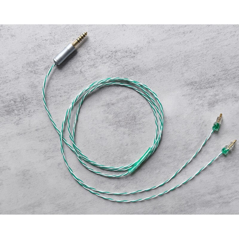 Agave Lily / WAGNUS. Original 4.4mm 5-pole Plug EIR - “ORO” / FitEar / NDT製法仕様 ロゴ&イヤーコネクタアートワーク
