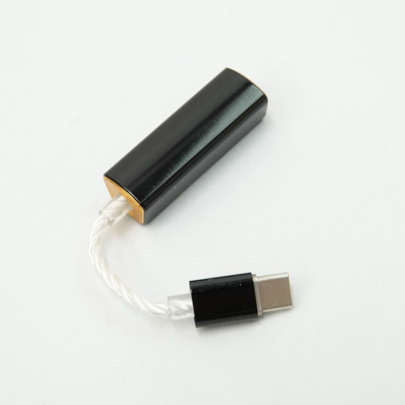 DC04 Black