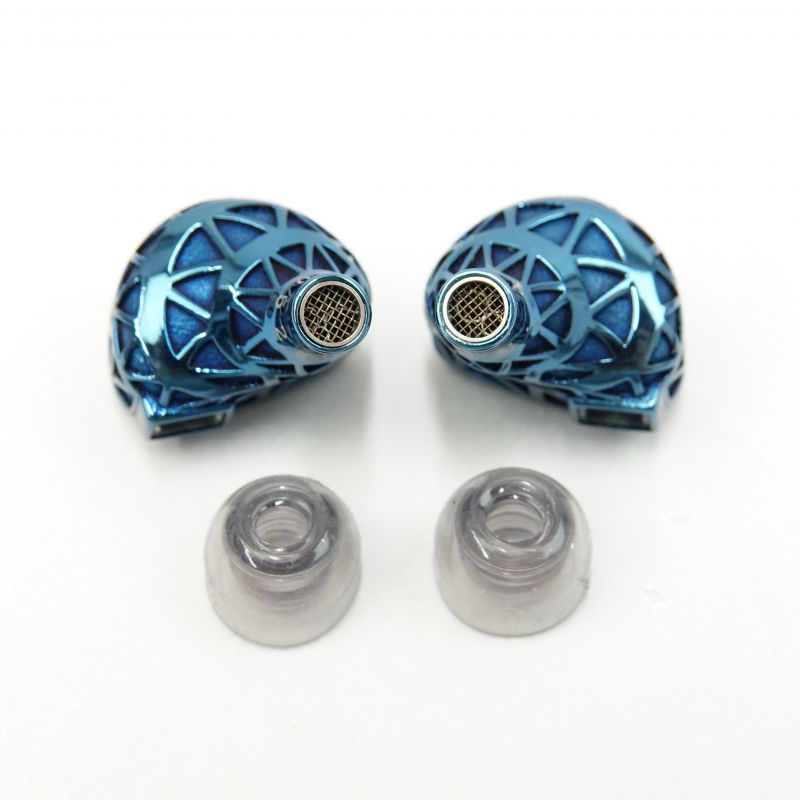 Maven Pro [UNM-0386]