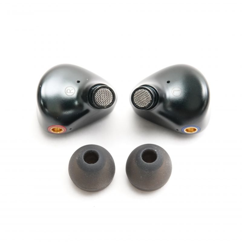 FH3 Black [FIO-IEM-FH3-B]