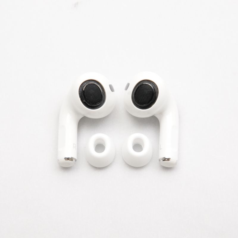 AirPods Pro(2G)(Lightningケース付) [MQD83J/A]