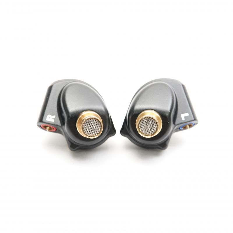 イヤホン Acoustune HS1657CU Mat Black&Gold Acoustune HS1657CU Mat Black&Gold [ACO-HS1657CU-BLK] 中古