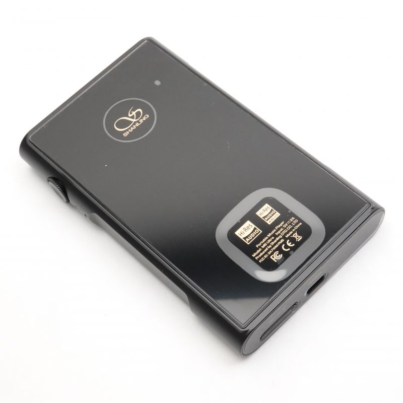 M6 Ultra (Black)