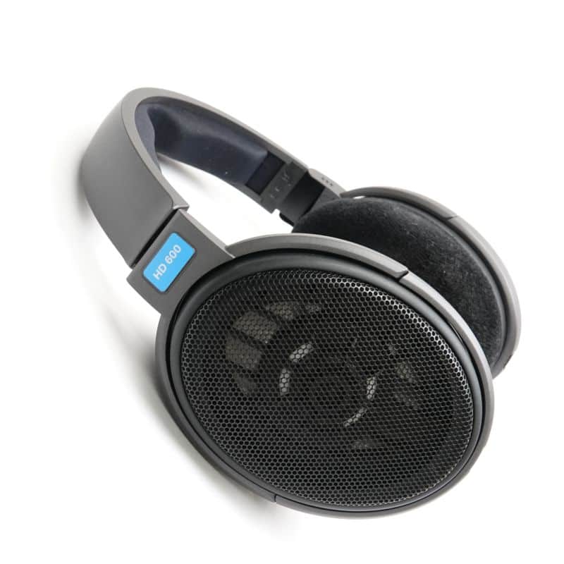HD600