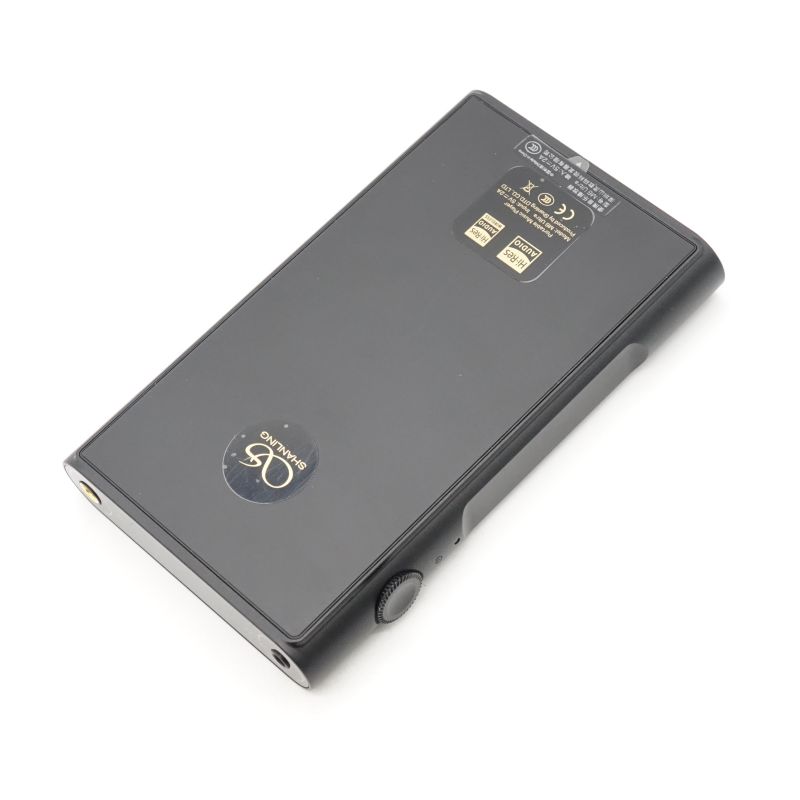 M6 Ultra (Black)